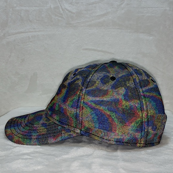 Converse Tipoff Iridescent Camo Print SnapBack RARE!!! - Picture 3 of 5